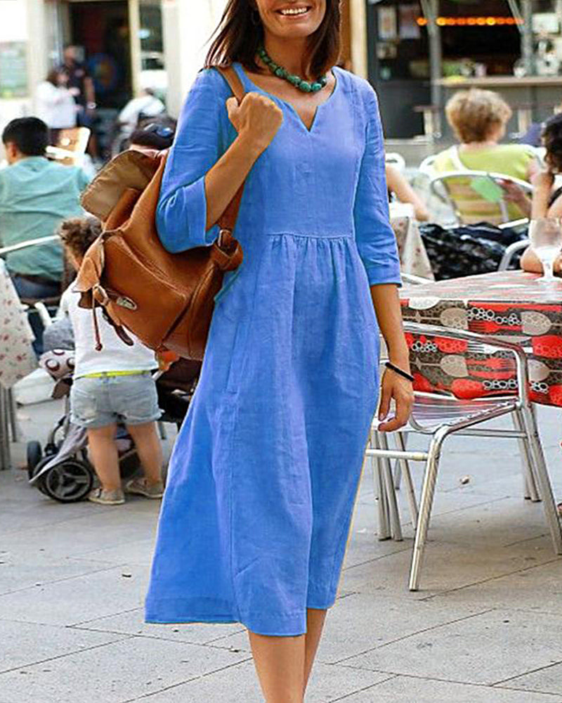 V-Neck Three-Quarter Sleeve Women's Midi Dress in Linen Blend for Casual and Elegant Looks