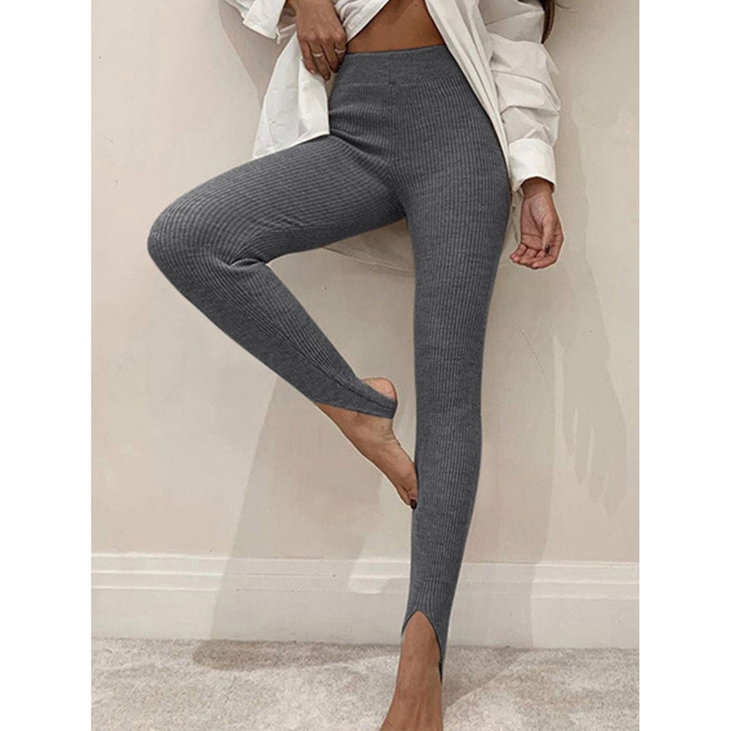 Mia Women's Mid-Waist Ribbed Leggings for Stylish Comfort