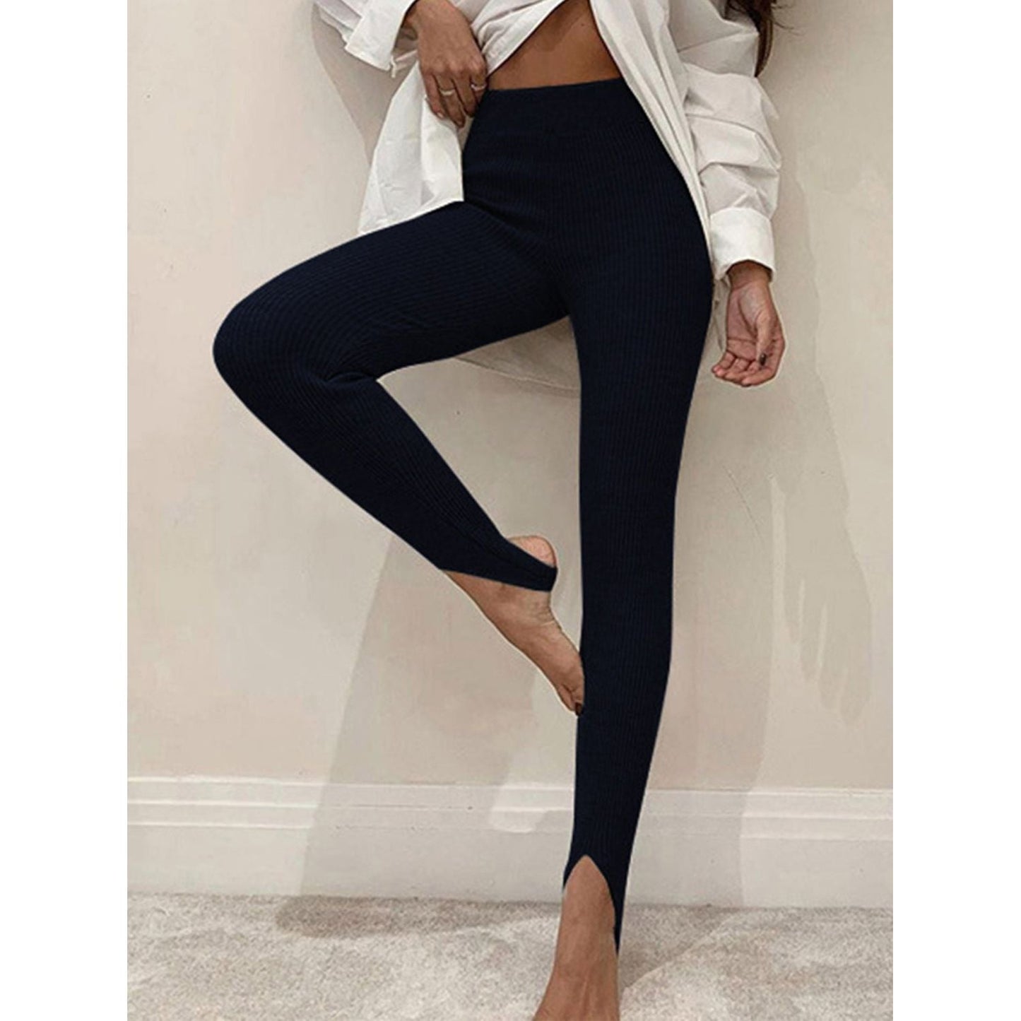 Mia Women's Mid-Waist Ribbed Leggings for Stylish Comfort