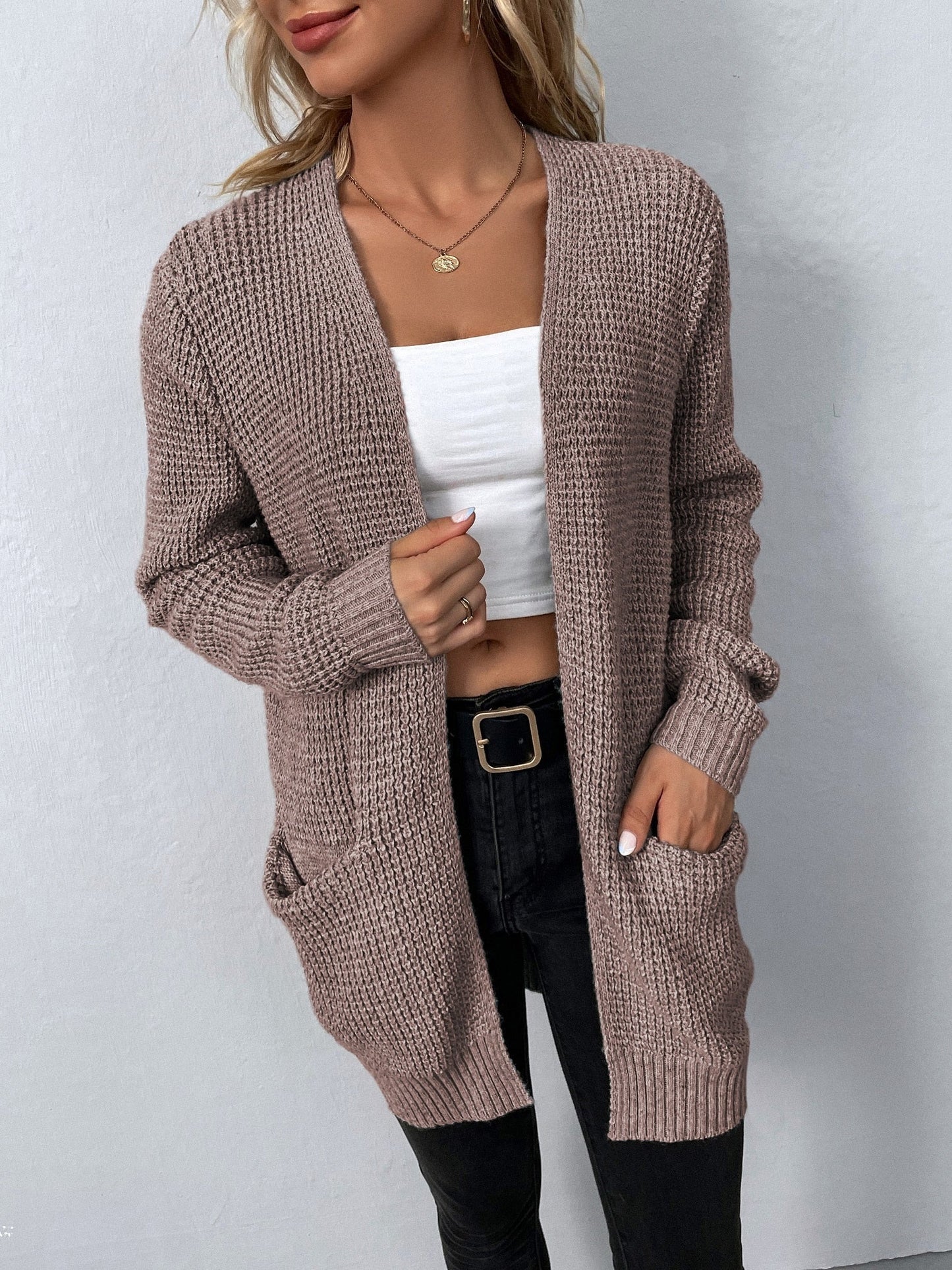 Chic and Comfortable Women's Cardigan for Effortless Style