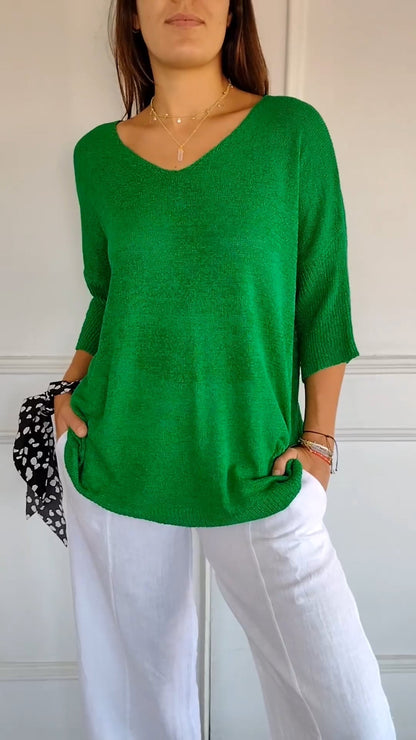 Trendy Loose V-Neck Top for Women with Elegant Casual Style