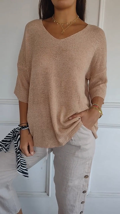 Trendy Loose V-Neck Top for Women with Elegant Casual Style
