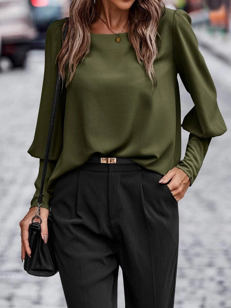 Chic and Versatile Long-Sleeve Women's Blouse for Elegant Everyday Style